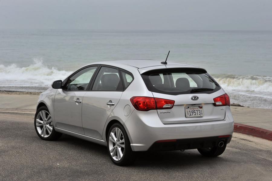  Kia Forte 5-Door 2011 года  (фото 41 из 89)